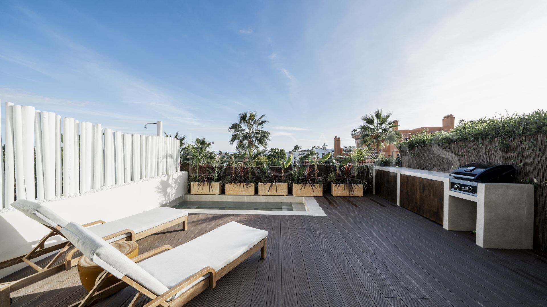 Buy apartamento planta baja in Palacetes Los Belvederes with 3 bedrooms