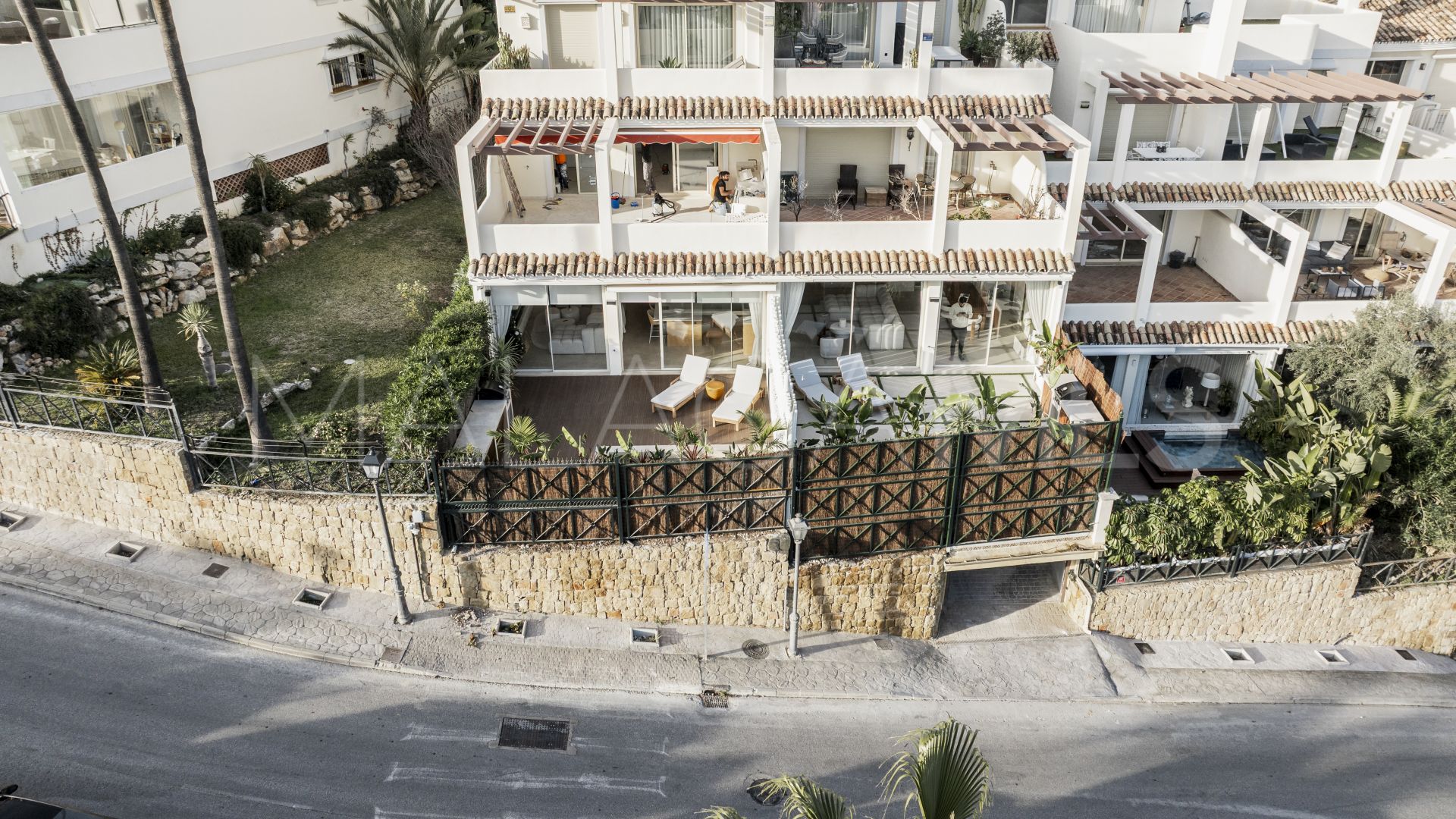 Buy apartamento planta baja in Palacetes Los Belvederes with 3 bedrooms