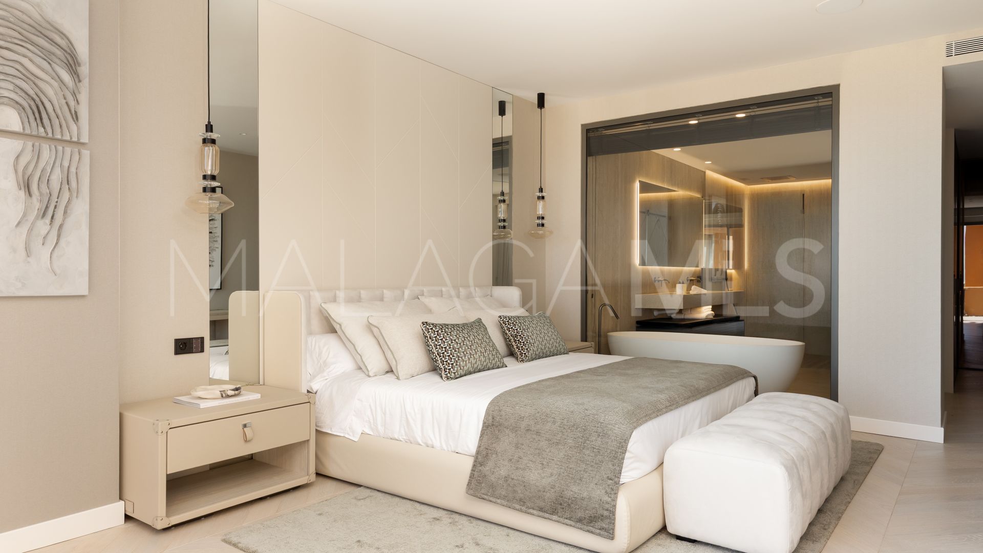 4 bedrooms Les Belvederes apartment for sale