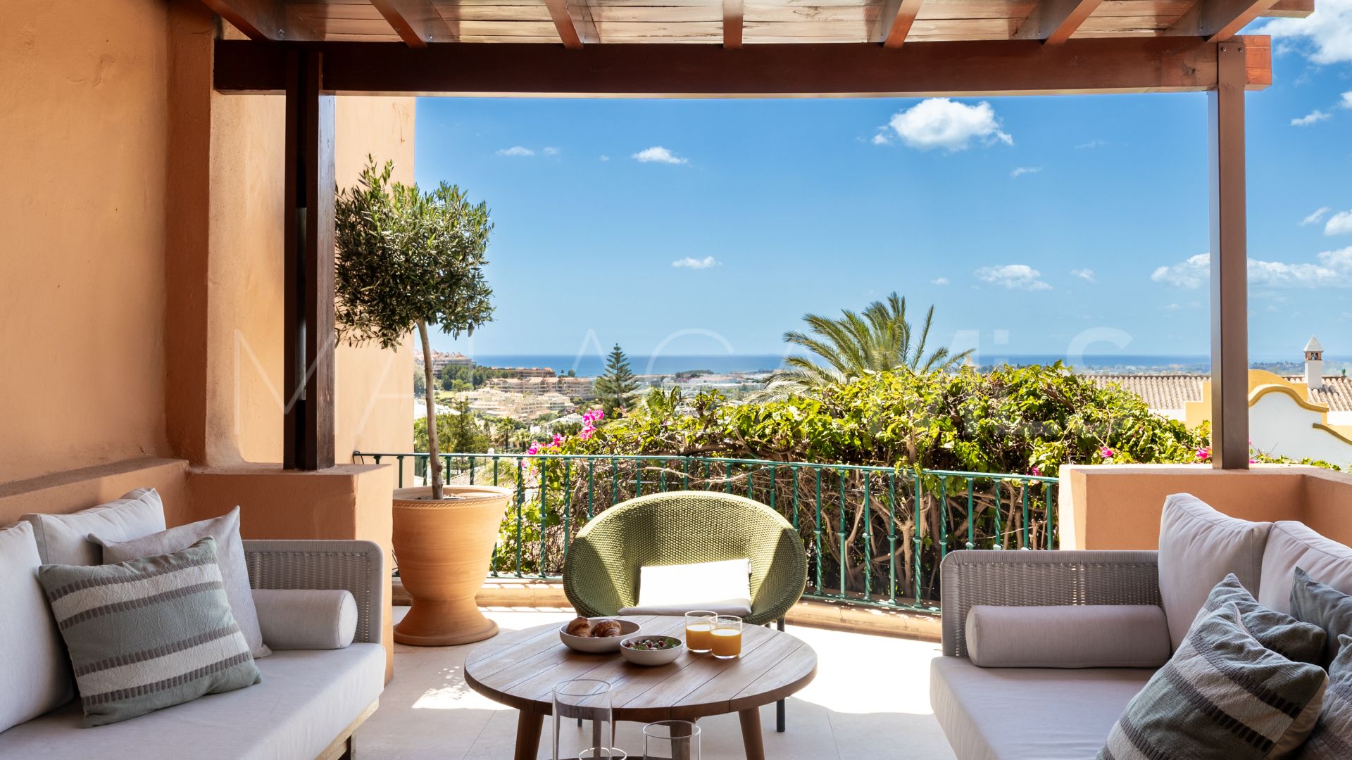 4 bedrooms Les Belvederes apartment for sale