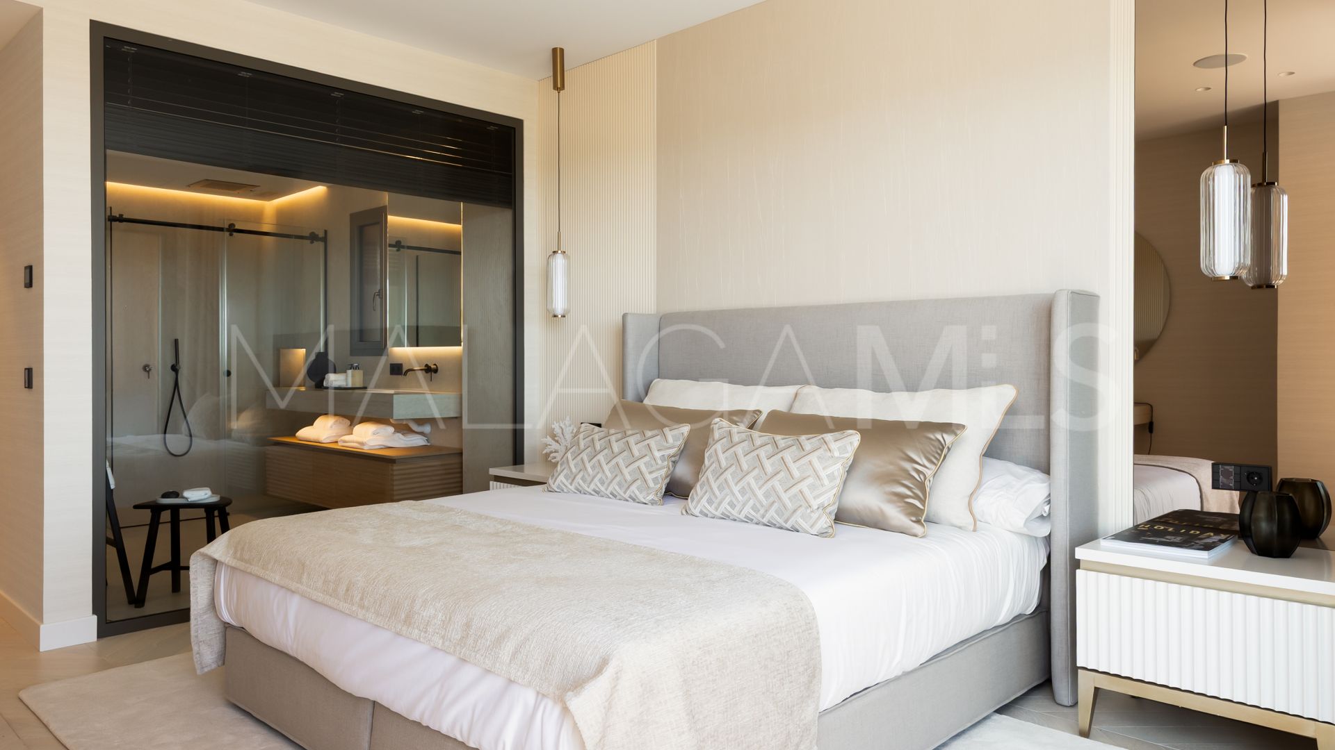 4 bedrooms Les Belvederes apartment for sale