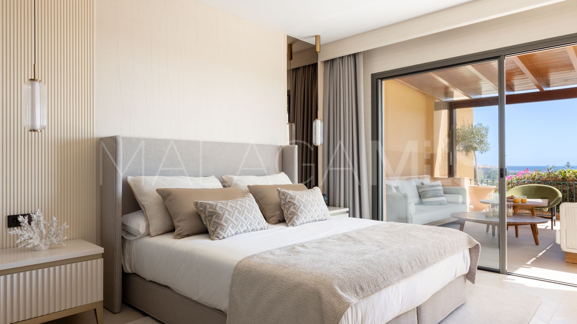 4 bedrooms Les Belvederes apartment for sale