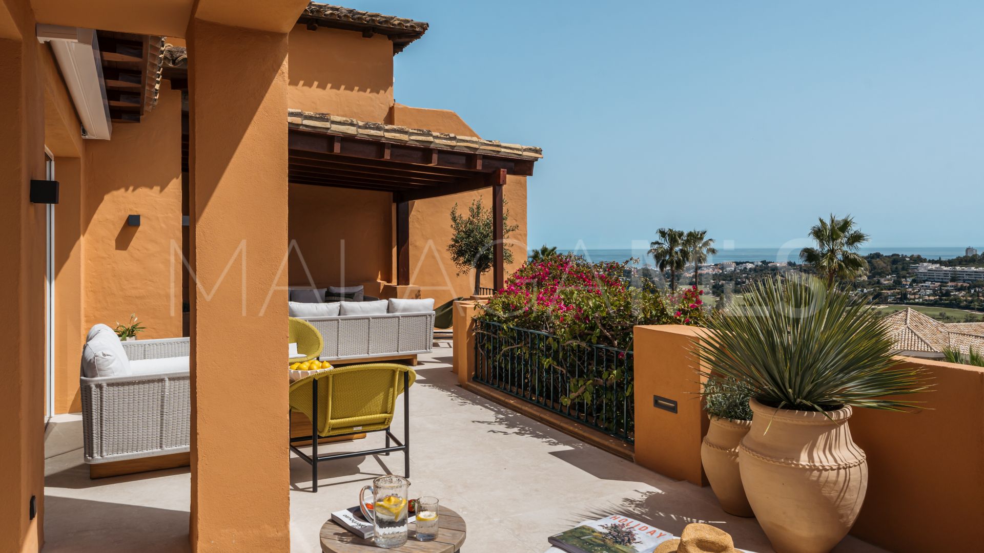 Les Belvederes 4 bedrooms ground floor apartment for sale