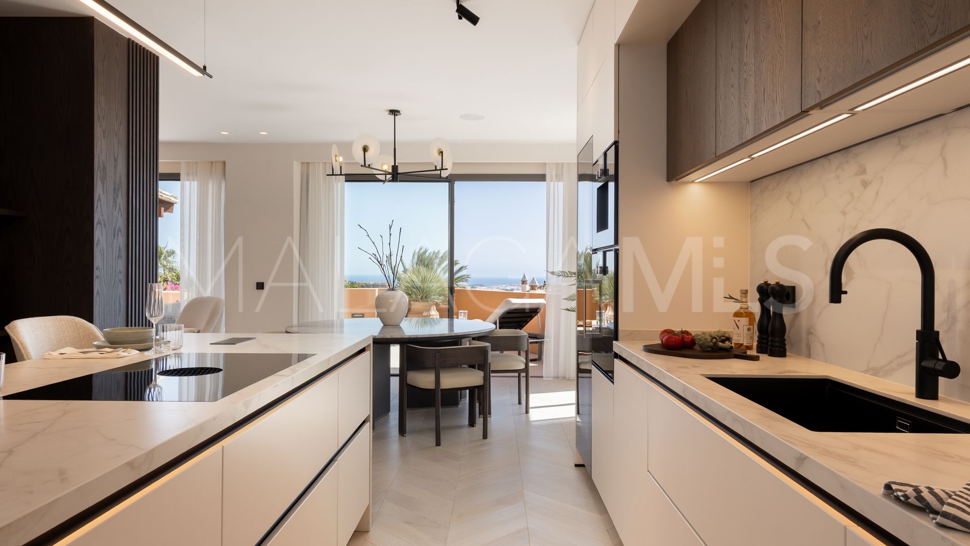 4 bedrooms Les Belvederes apartment for sale