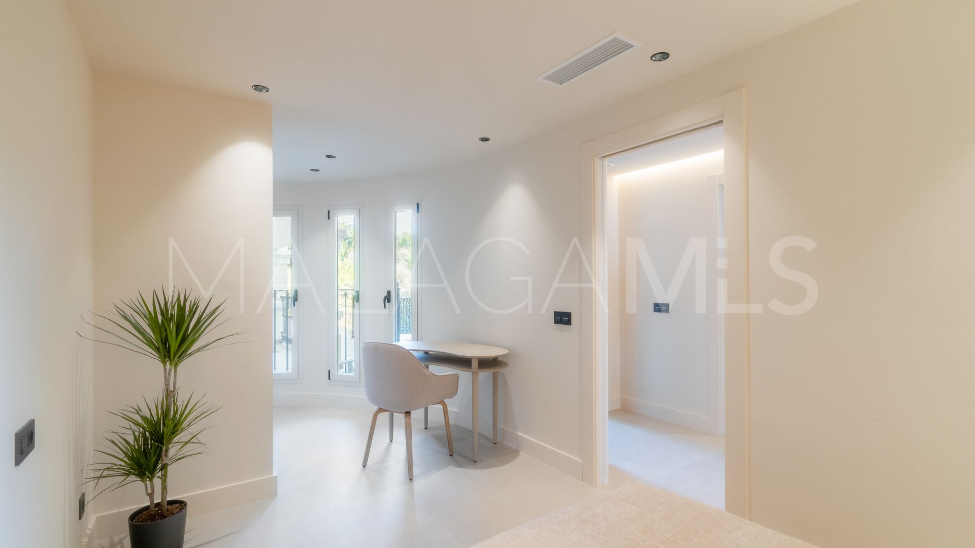 Palacetes Los Belvederes, apartamento planta baja with 3 bedrooms for sale