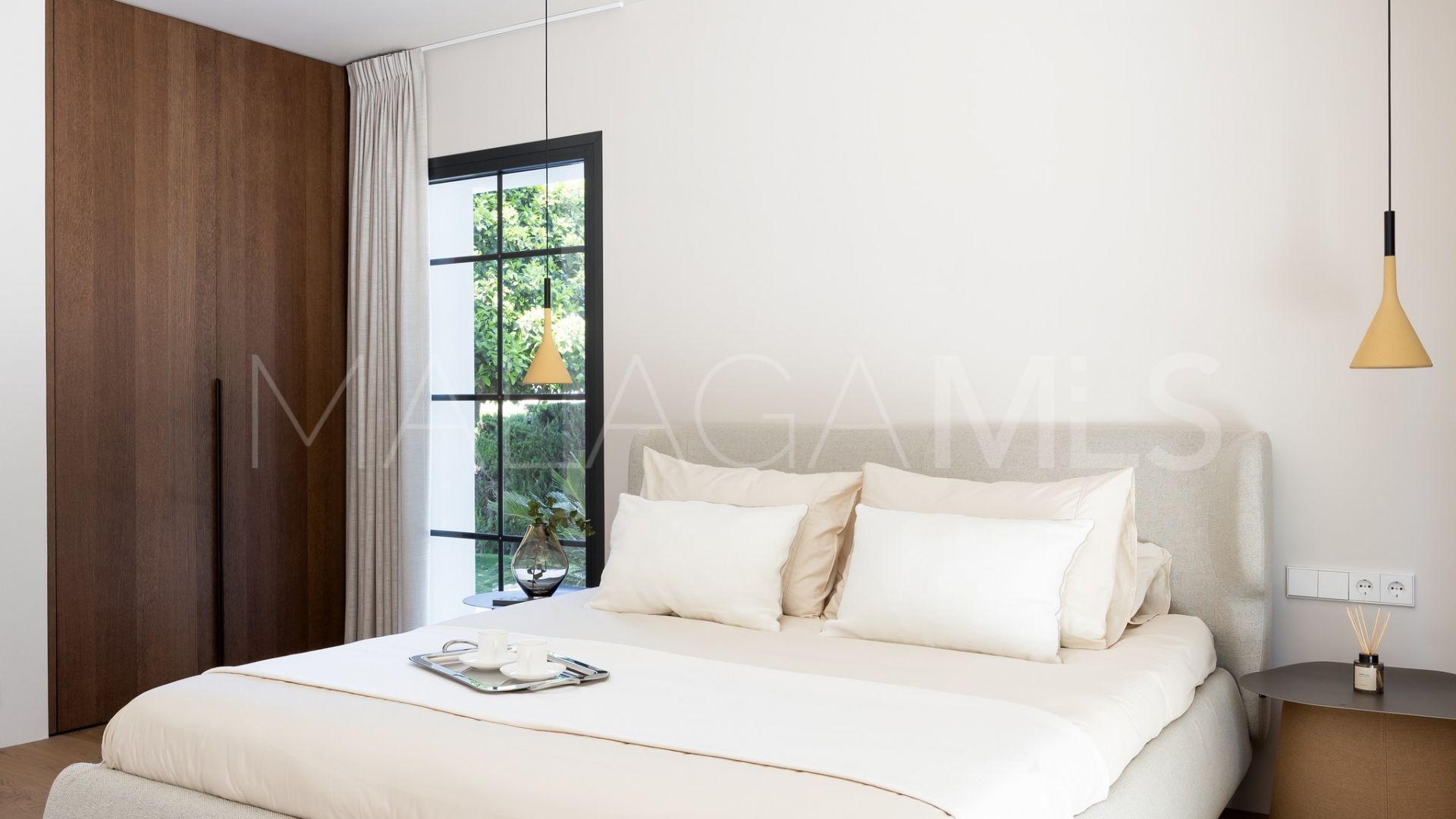 4 bedrooms villa in Altos del Paraiso for sale