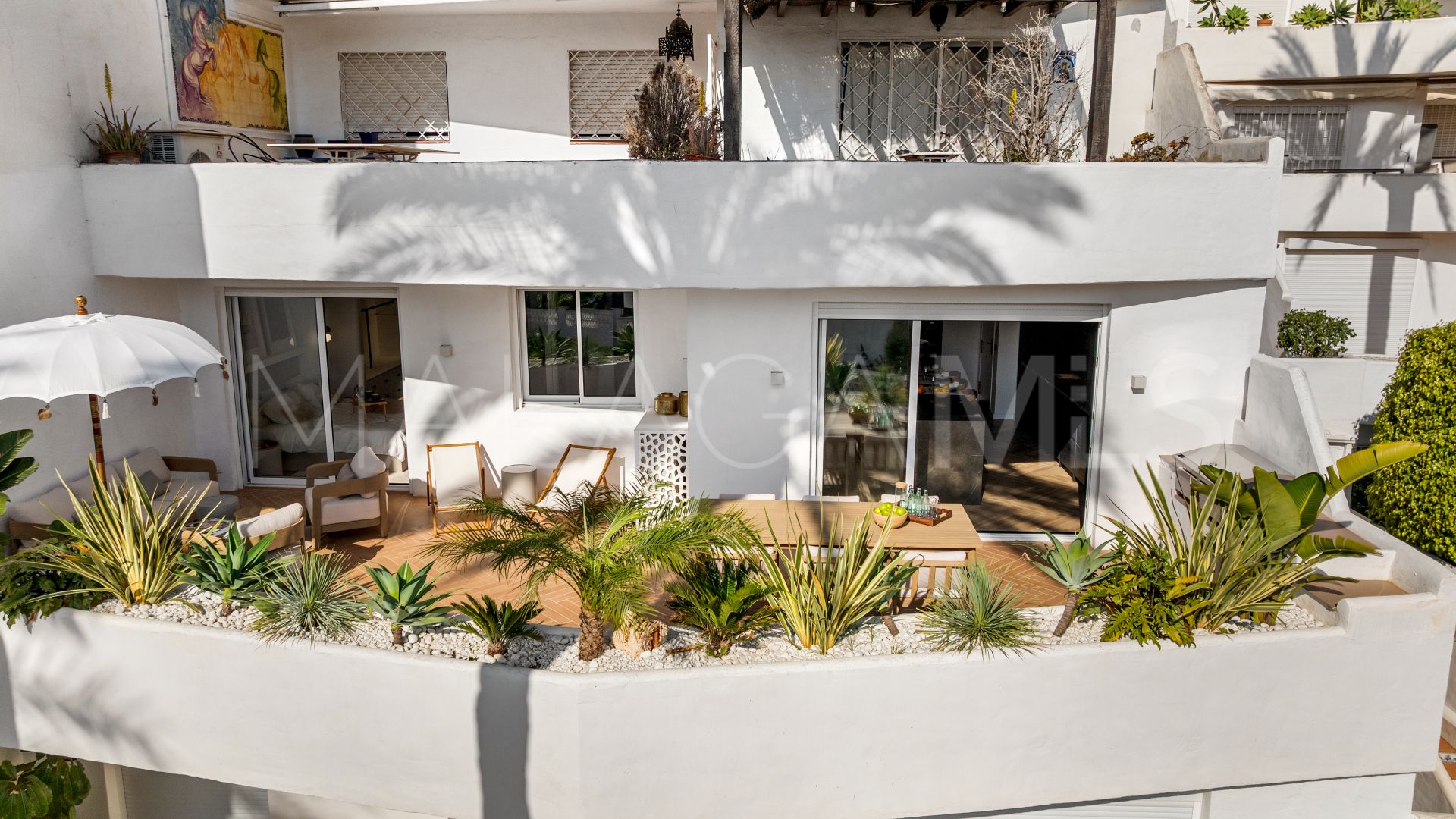 Apartamento with 3 bedrooms a la venta in Nueva Andalucia