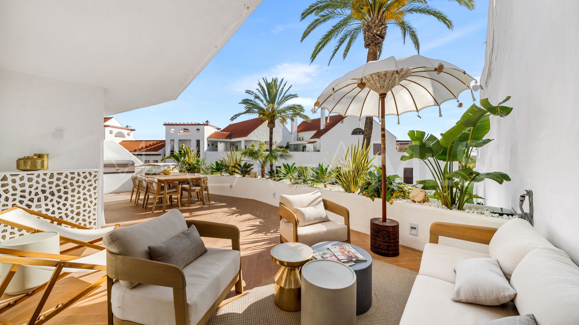 Apartamento with 3 bedrooms a la venta in Nueva Andalucia