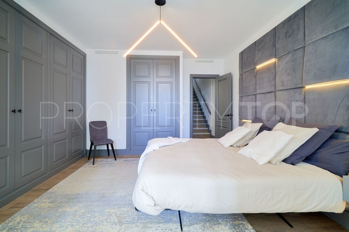Buy Malaga - Este 5 bedrooms duplex