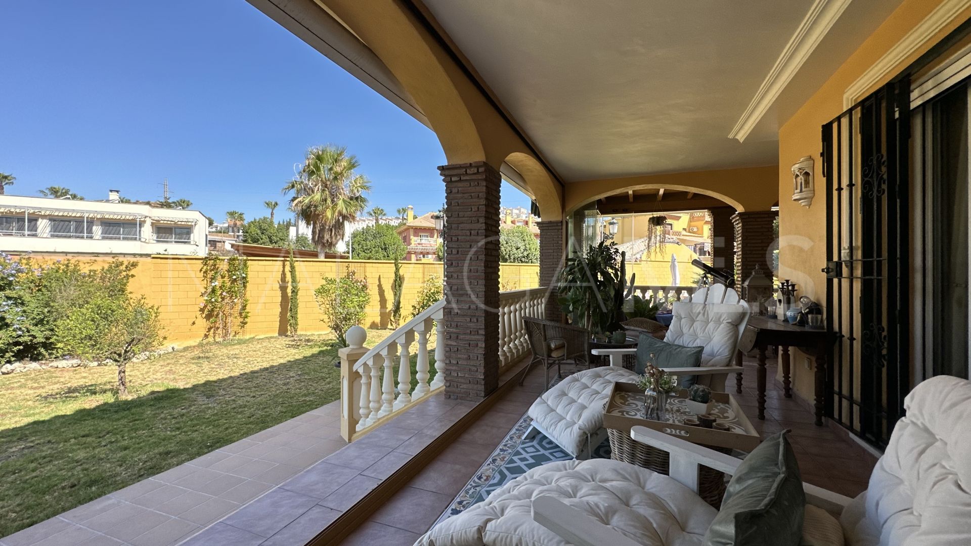 For sale Rincon de la Victoria 5 bedrooms villa