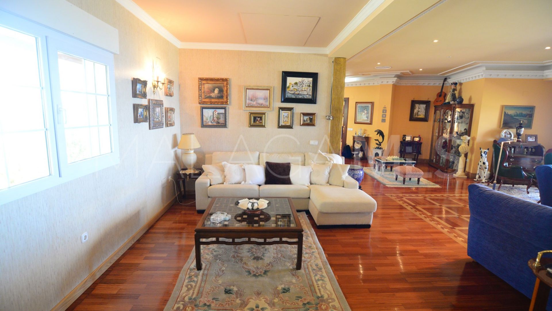 Mansion a la venta in Miraflores del Palo with 6 bedrooms