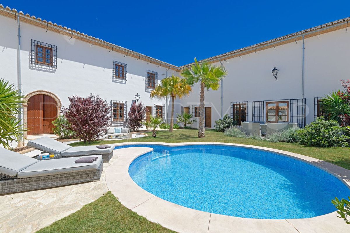 Antequera 5 bedrooms finca for sale