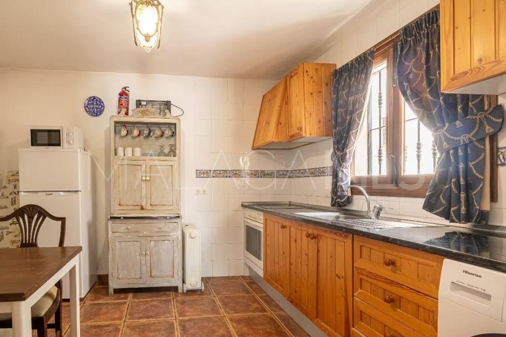 Buy casa de campo in Villanueva del Trabuco with 6 bedrooms