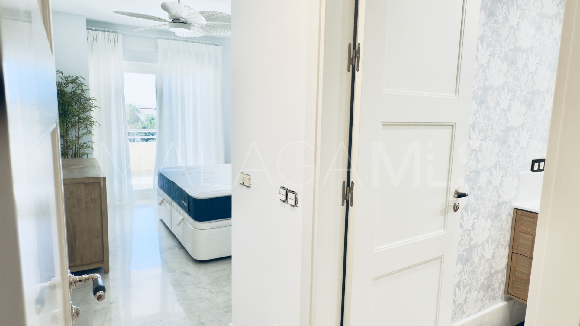 Buy Marina Banus 3 bedrooms apartment