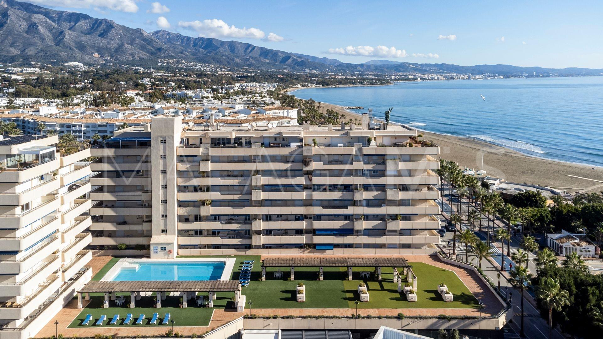 Buy Marina Banus 3 bedrooms apartment