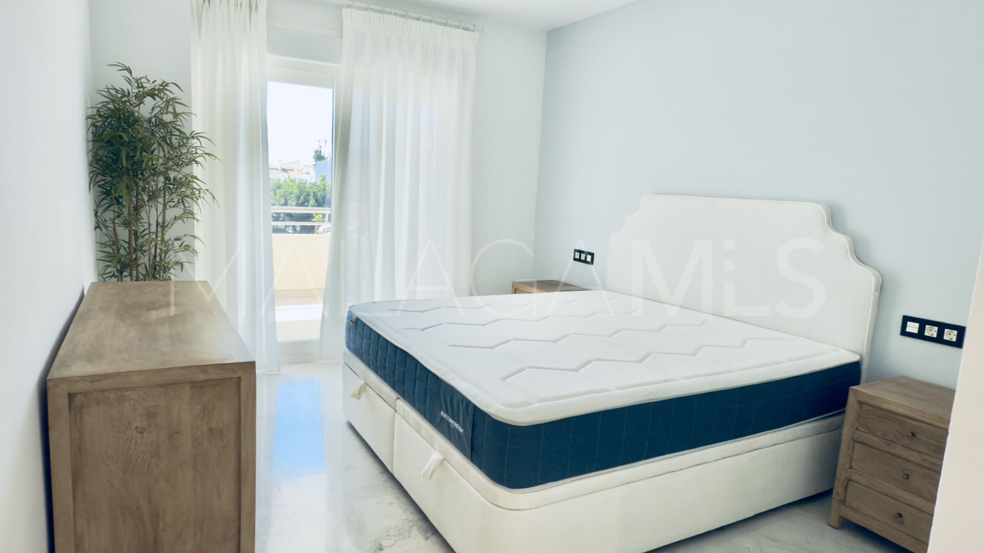 Buy Marina Banus 3 bedrooms apartment