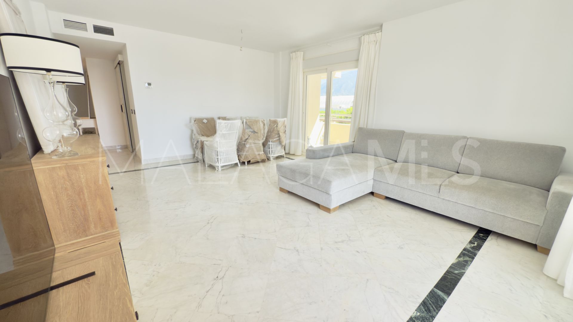 Buy Marina Banus 3 bedrooms apartment