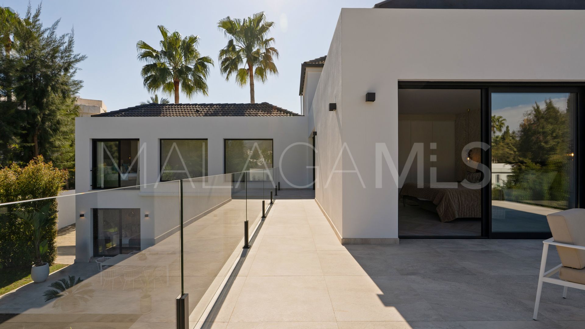 Villa for sale in Las Brisas