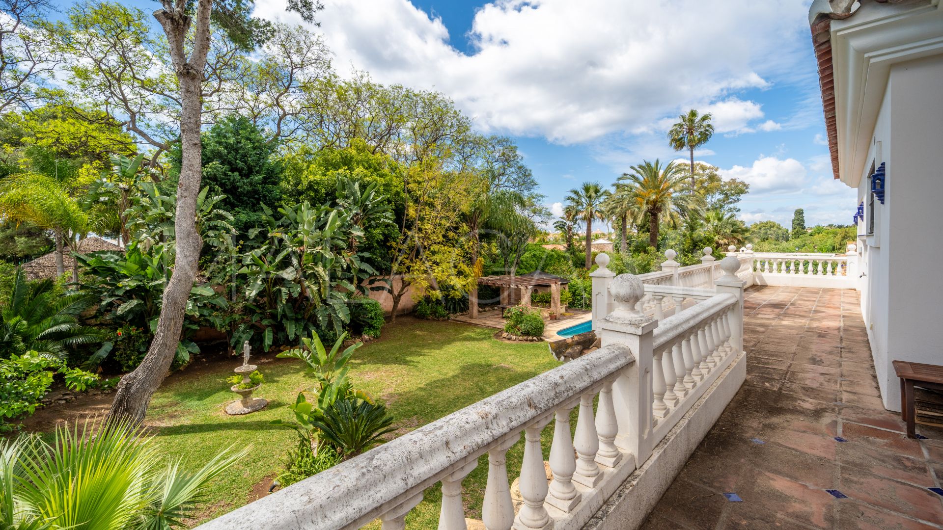 For sale Paraiso Barronal villa with 5 bedrooms