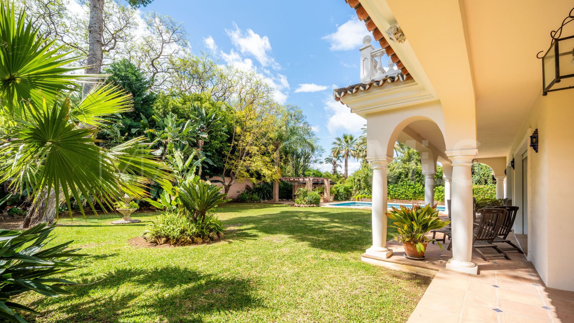 For sale Paraiso Barronal villa with 5 bedrooms