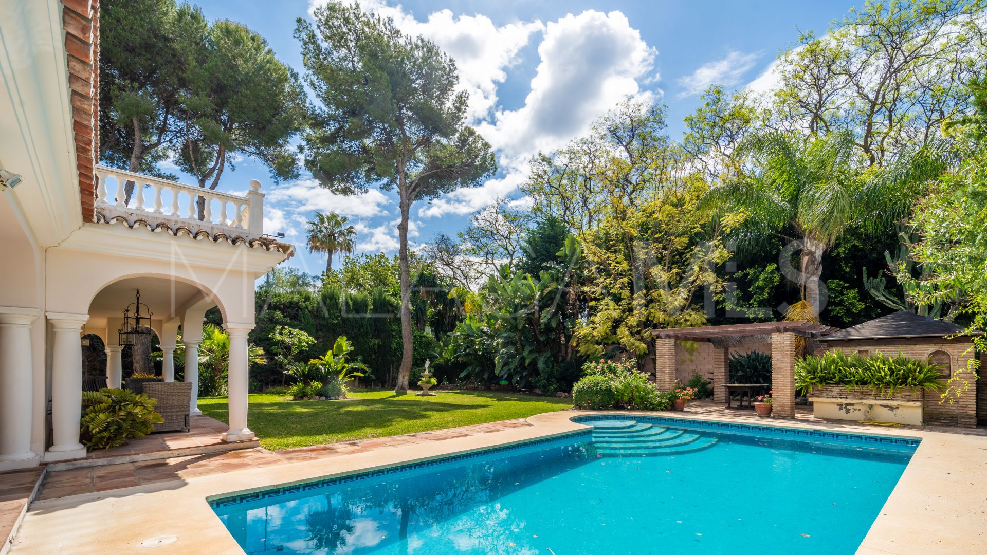 For sale Paraiso Barronal villa with 5 bedrooms