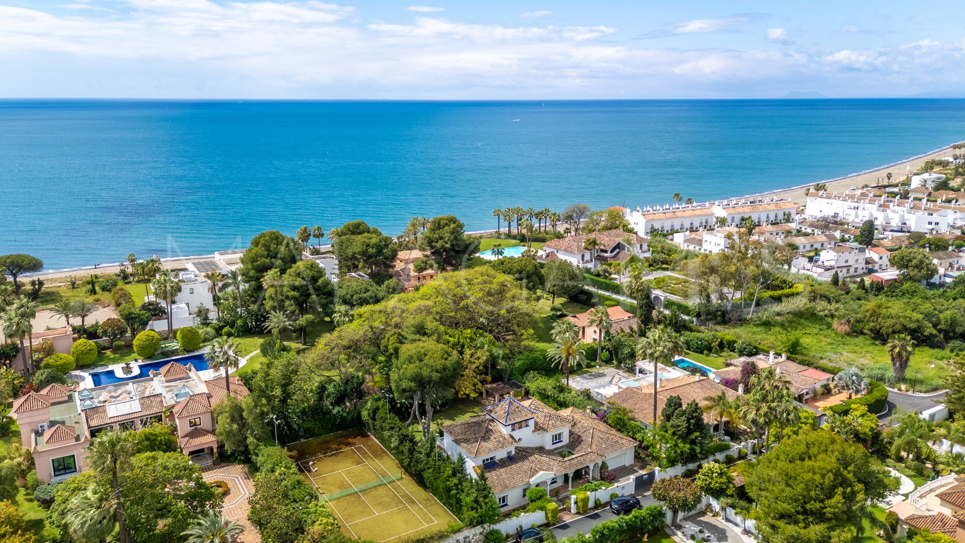 For sale Paraiso Barronal villa with 5 bedrooms