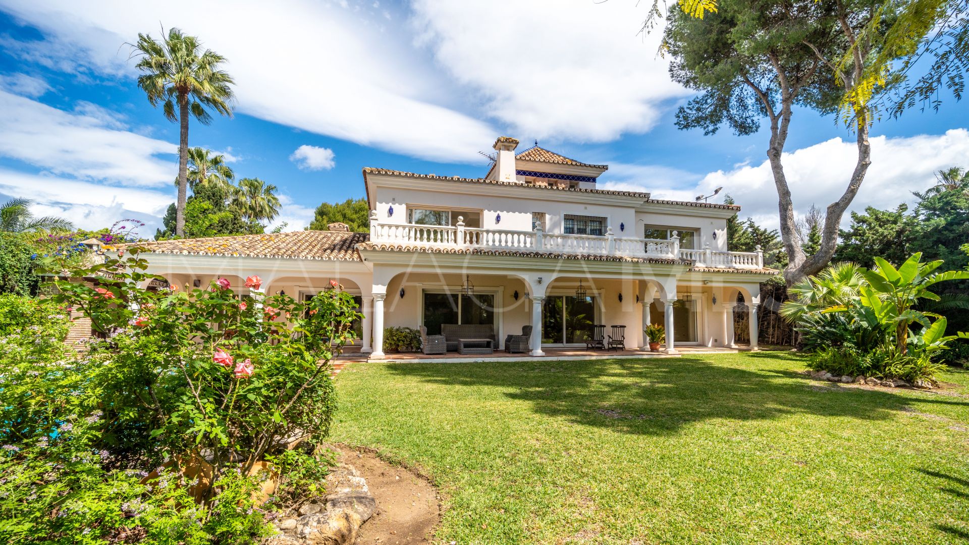 For sale Paraiso Barronal villa with 5 bedrooms