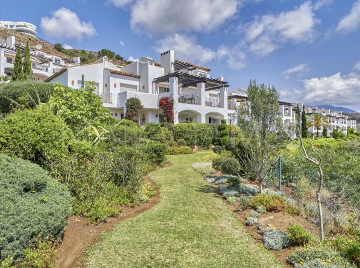 For sale ground floor apartment in La Quinta with 3 bedrooms