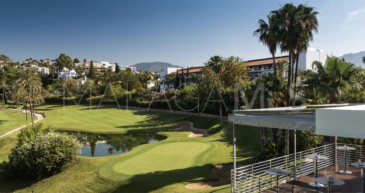 For sale ground floor apartment in La Quinta with 3 bedrooms