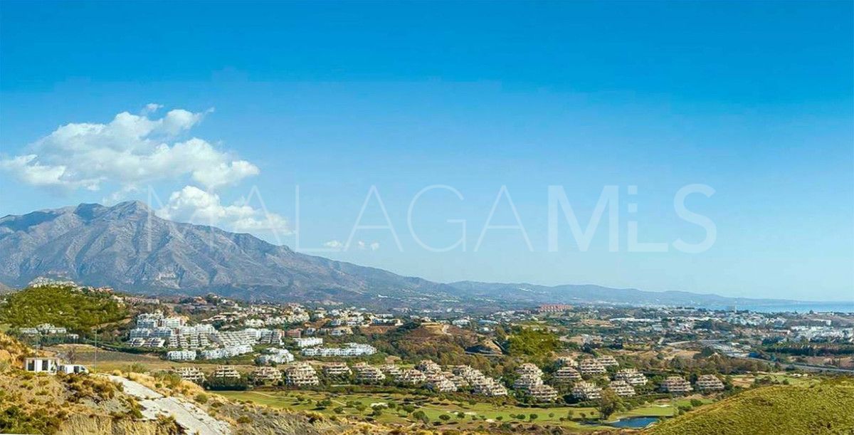 Villa for sale in Benahavis