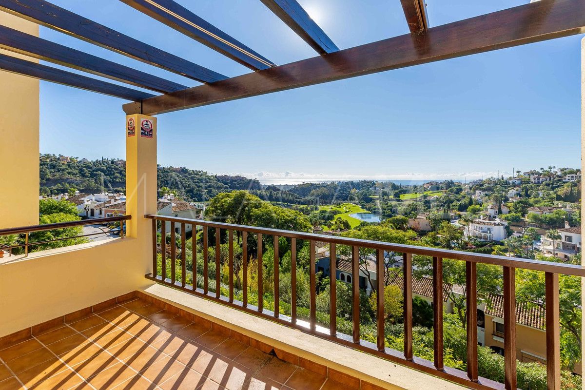 Apartment for sale in Los Arqueros with 4 bedrooms