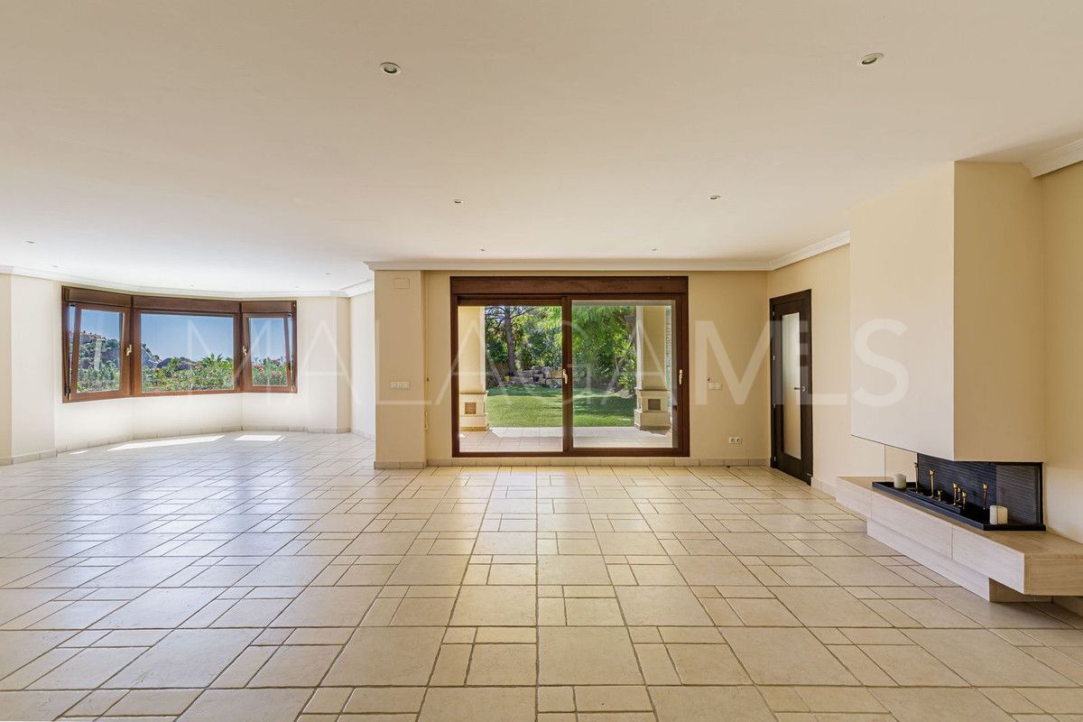 Villa for sale in Los Arqueros