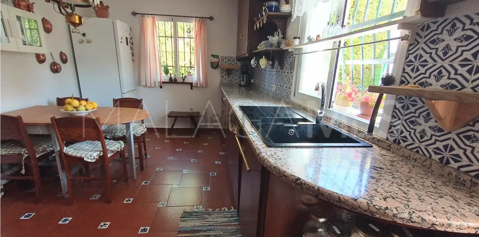Se vende villa in Linda Vista Alta de 4 bedrooms