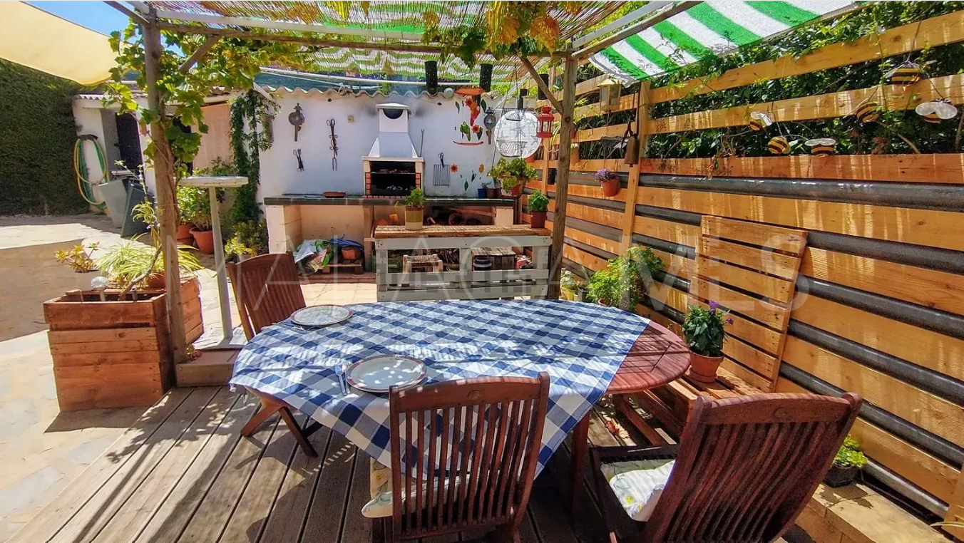 Se vende villa in Linda Vista Alta de 4 bedrooms