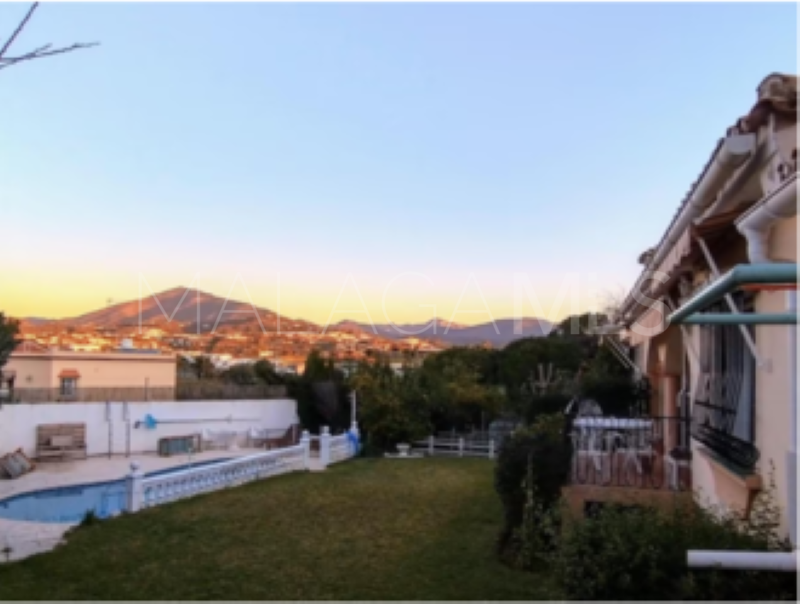 Se vende villa in Linda Vista Alta de 4 bedrooms