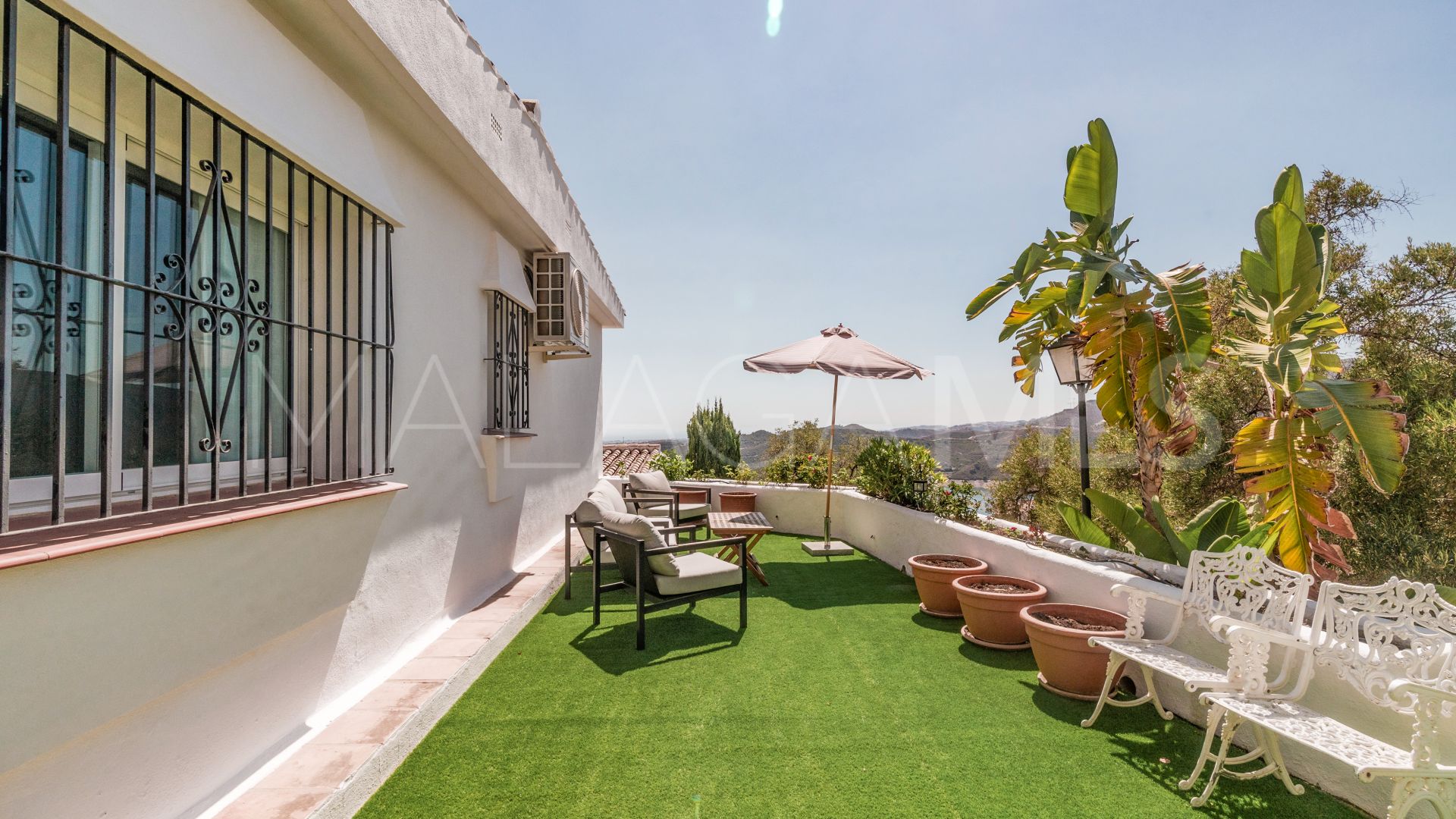 Villa for sale in Cerros del Lago