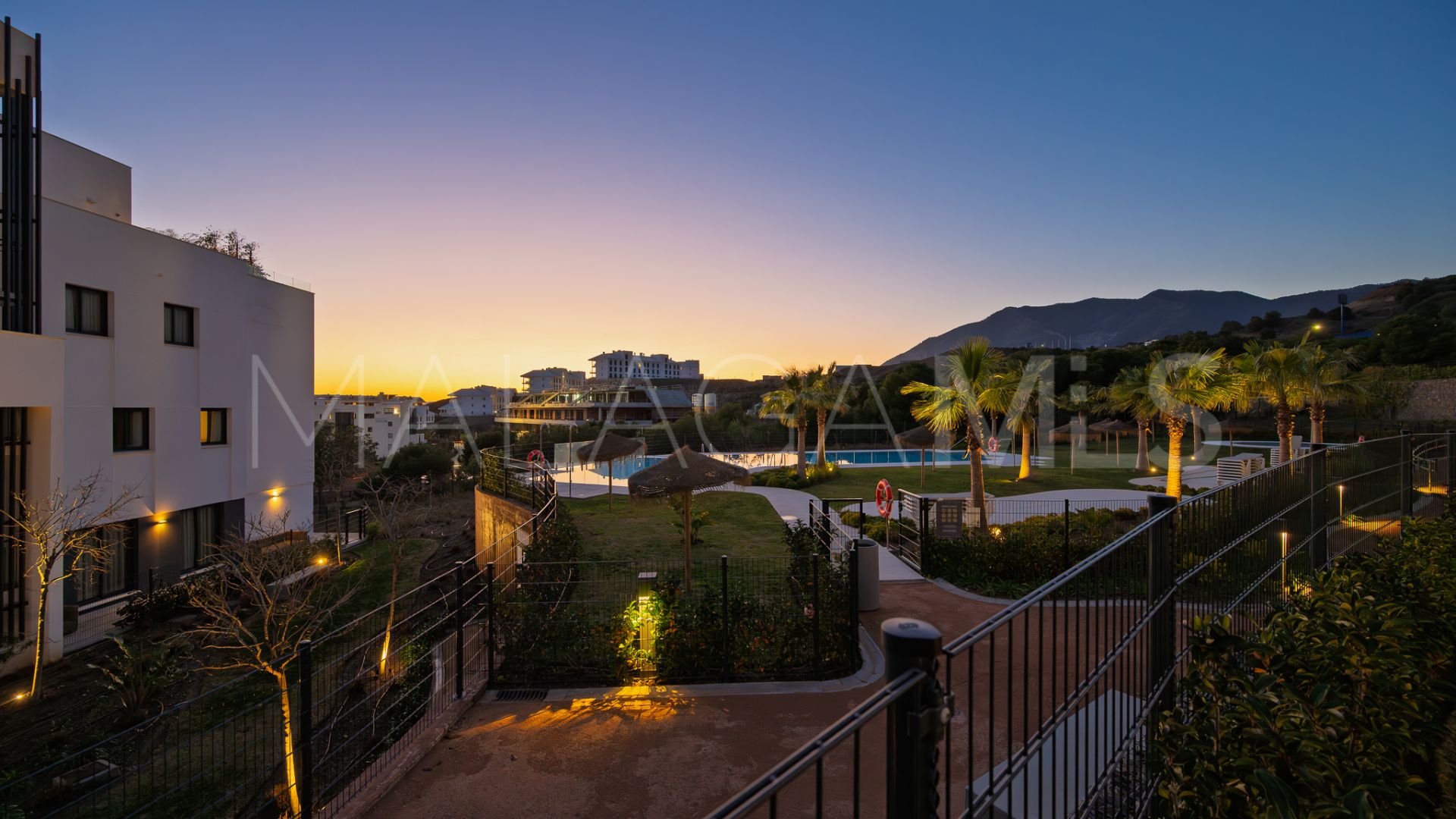 For sale apartment with 3 bedrooms in El Higueron