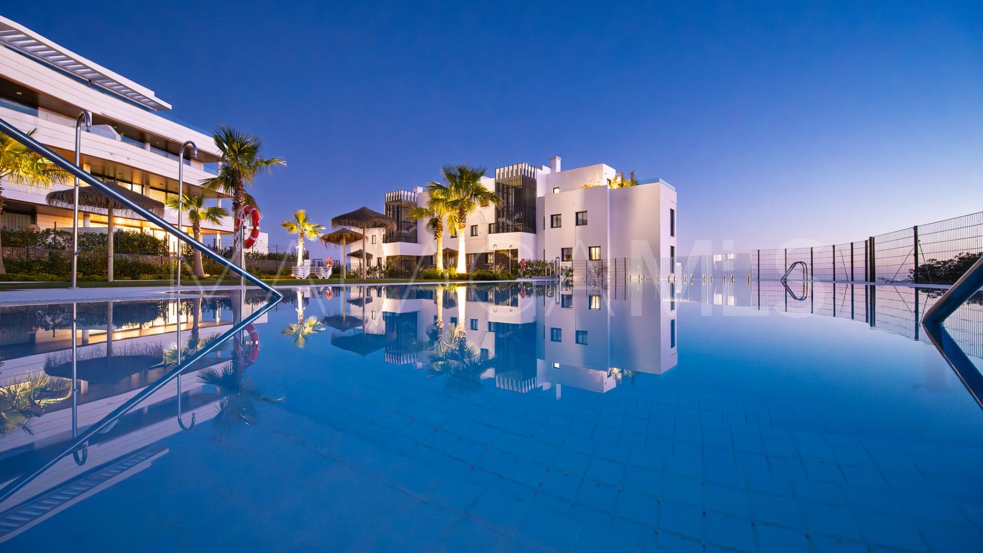 For sale apartment with 3 bedrooms in El Higueron