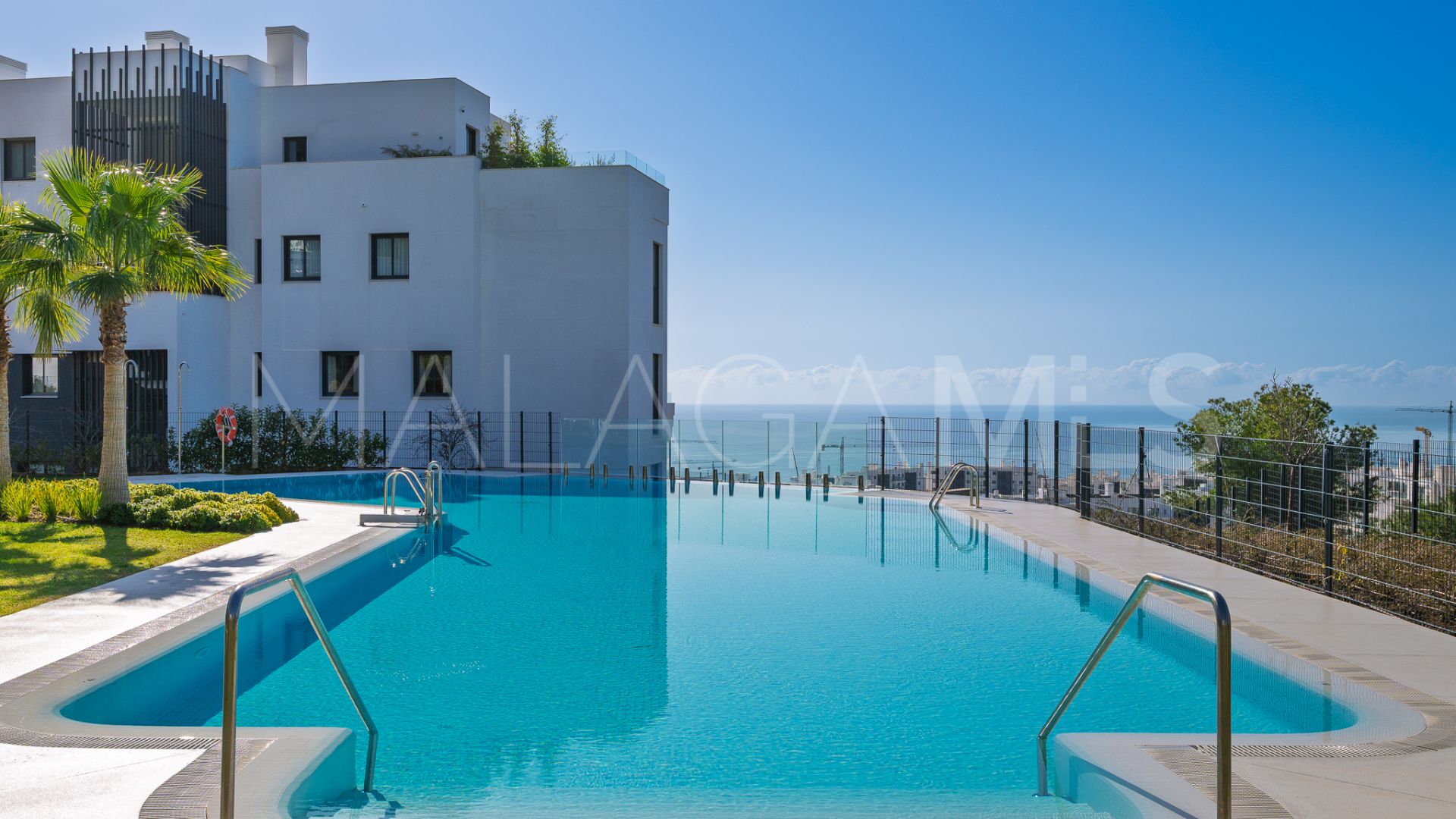 For sale apartment with 3 bedrooms in El Higueron
