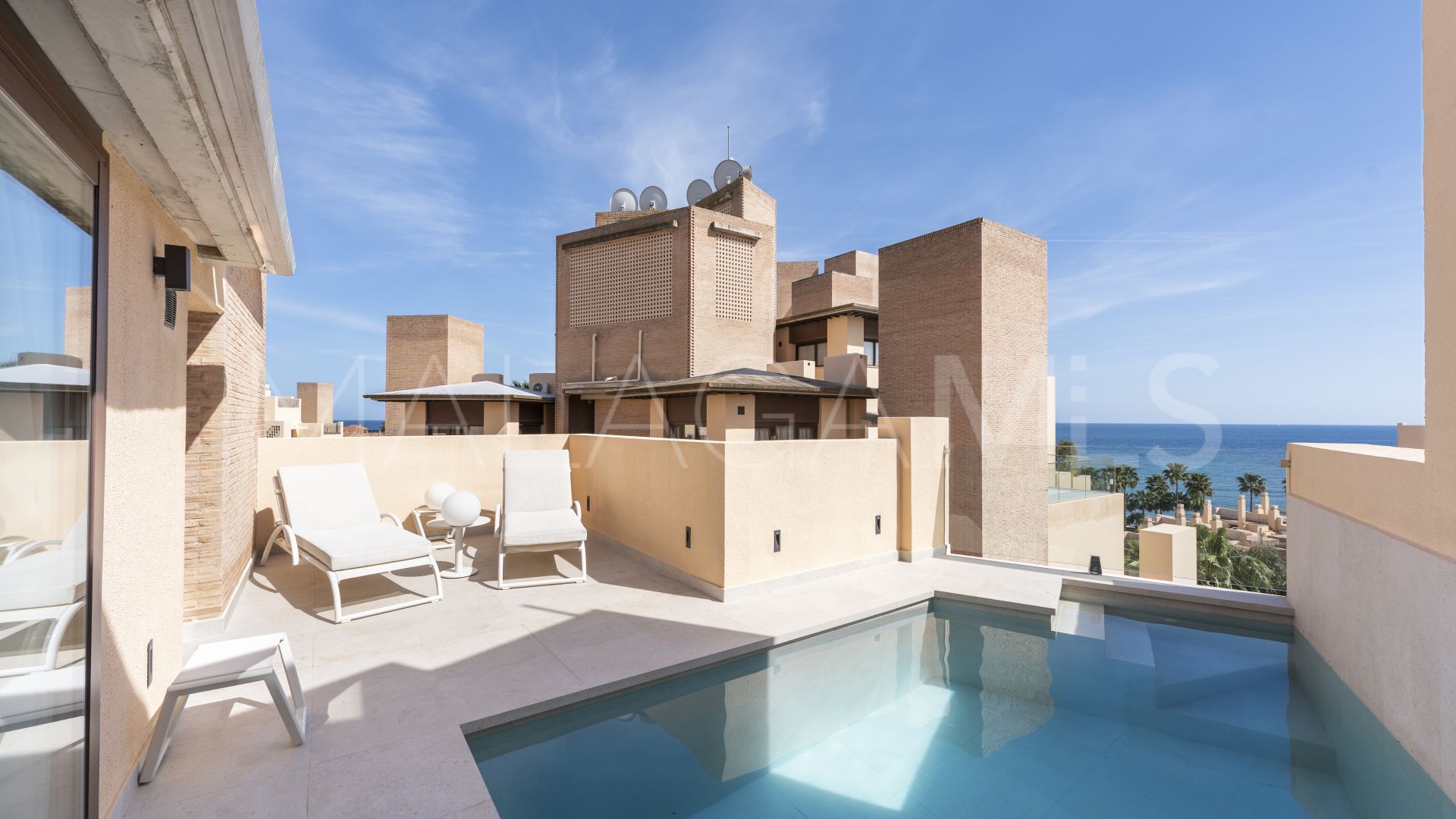 Zweistöckiges penthouse for sale in Bahia de la Plata