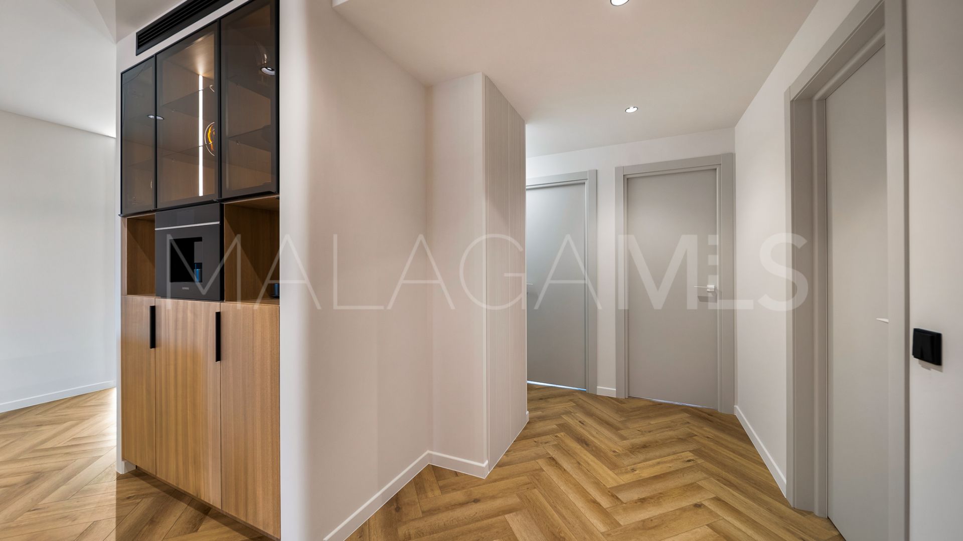 For sale 3 bedrooms ground floor apartment in Magna Marbella