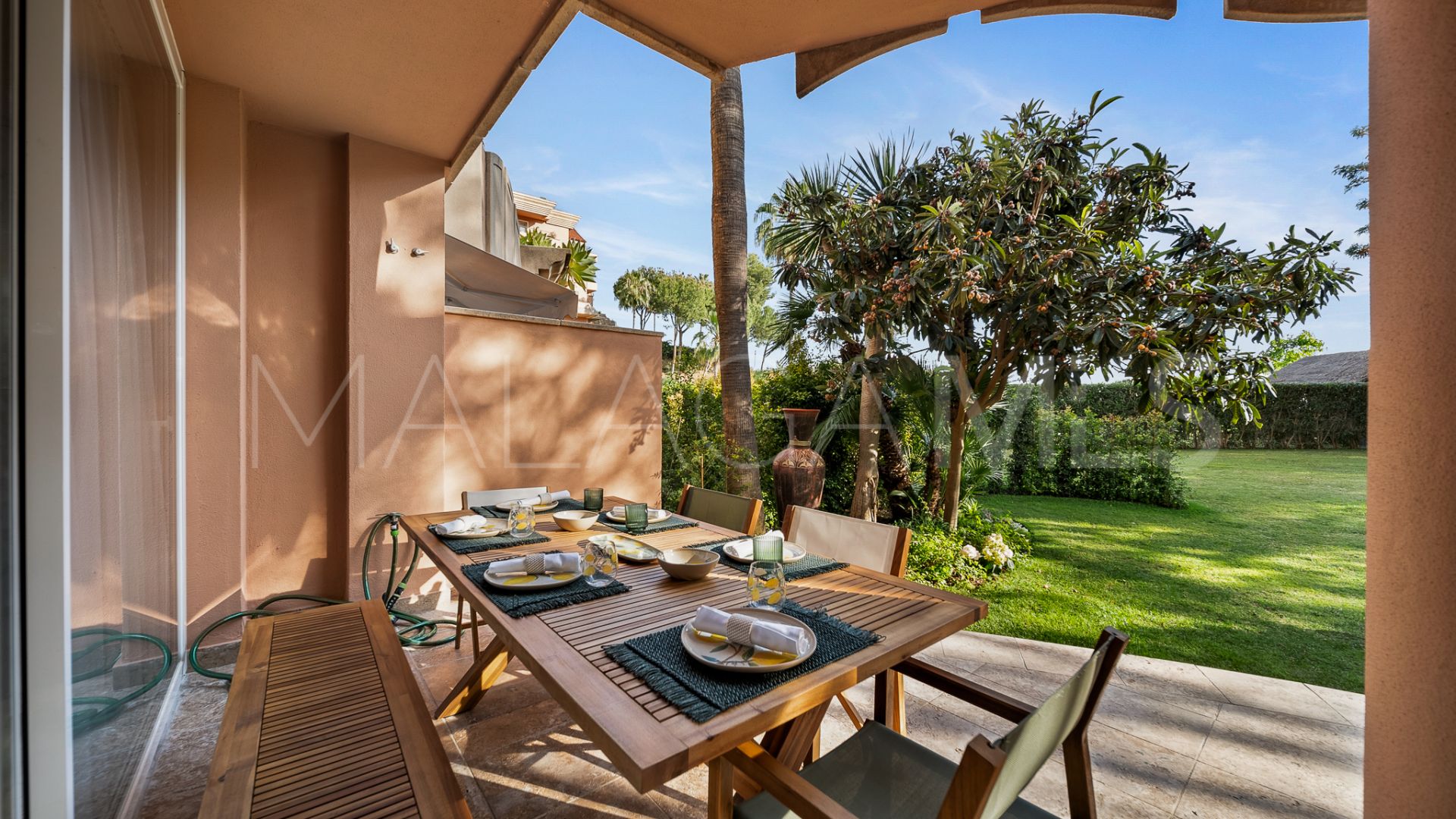 For sale 3 bedrooms ground floor apartment in Magna Marbella