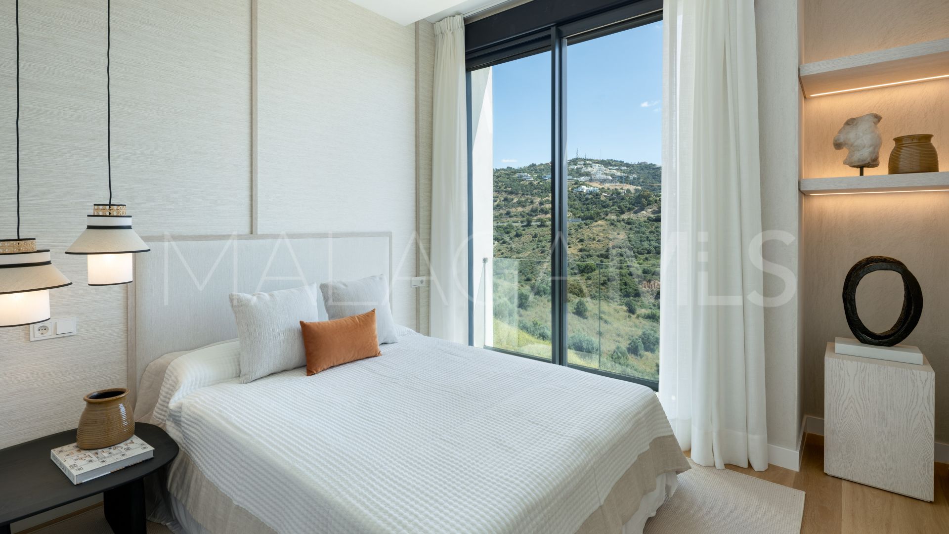 Einfamilienhaushälfte for sale in Marbella