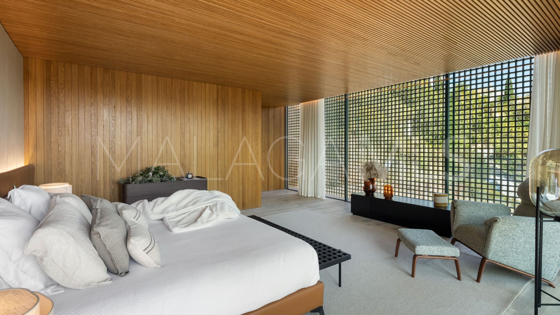 El Madroñal villa for sale