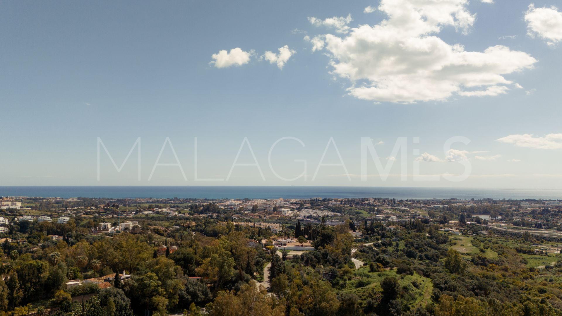 Tvåvåningslägenhet for sale in Monte Halcones
