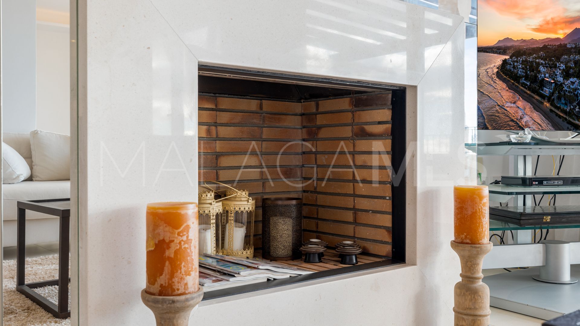 Duplex penthouse for sale in Aloha