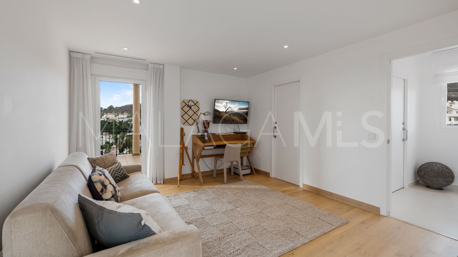 Duplex penthouse for sale in Aloha