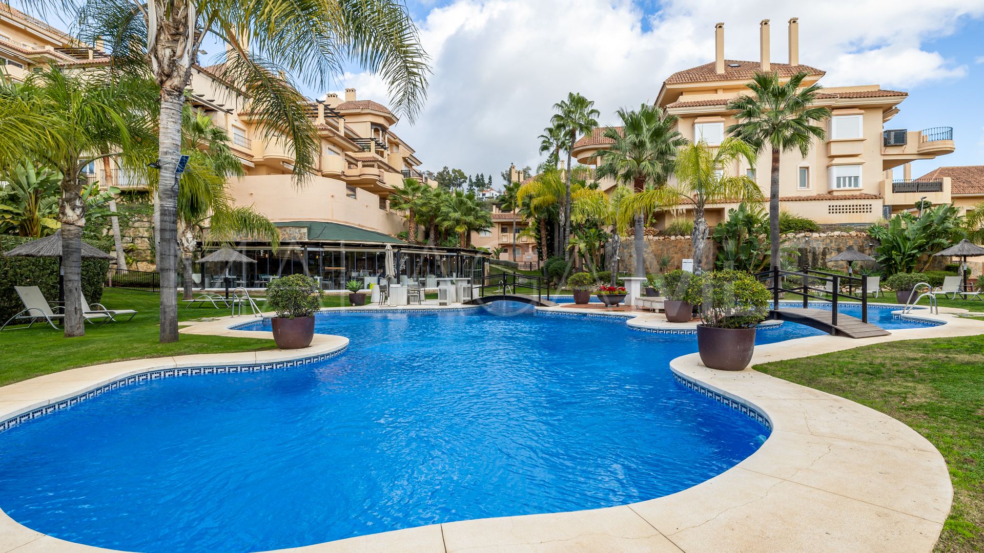 Duplex penthouse for sale in Aloha