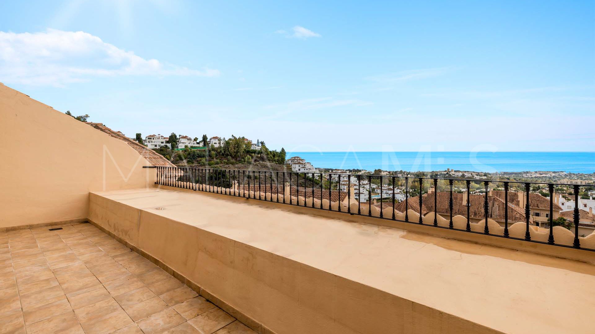 Duplex penthouse for sale in Aloha