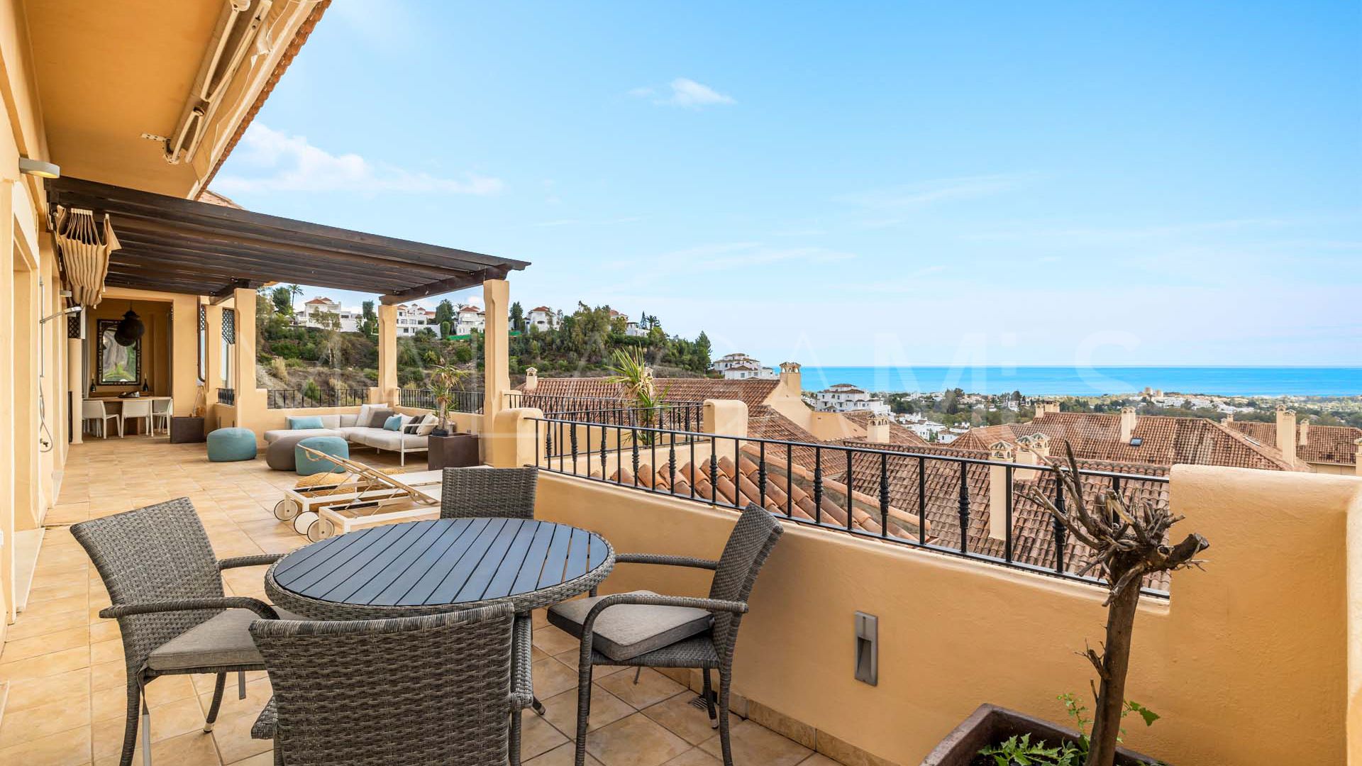 Duplex penthouse for sale in Aloha